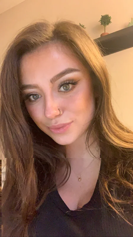 Jade OnlyFans creator with huge natural boobs