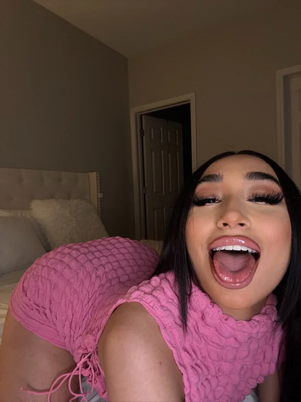 julesdafrkk OnlyFans favorite entertainer