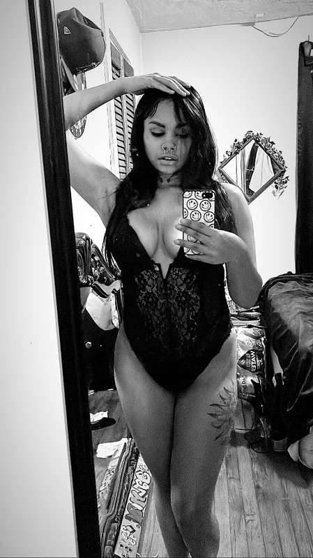 jxz OnlyFans creator with big ass