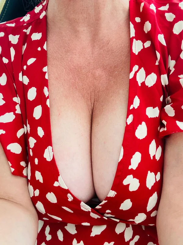 k1ttykat74free OnlyFans creator with mild content