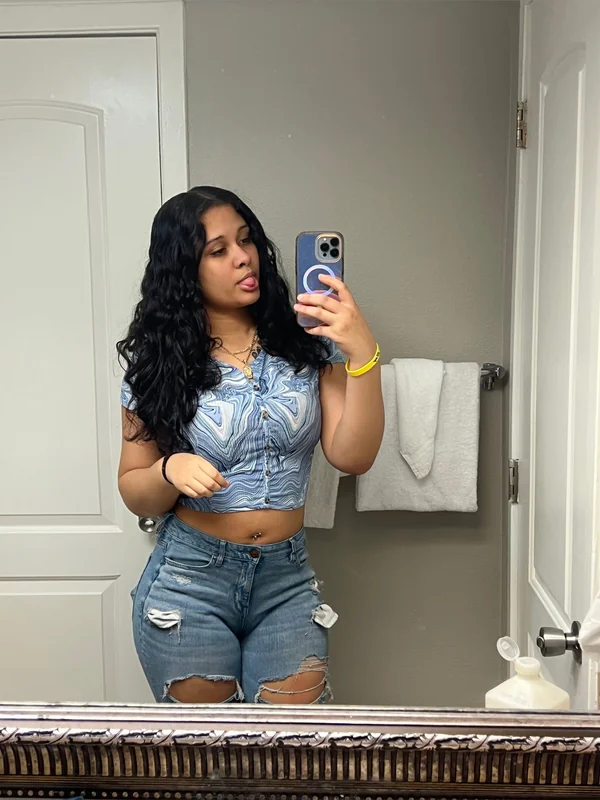 Kenzie Love OnlyFans creator with exclusive content