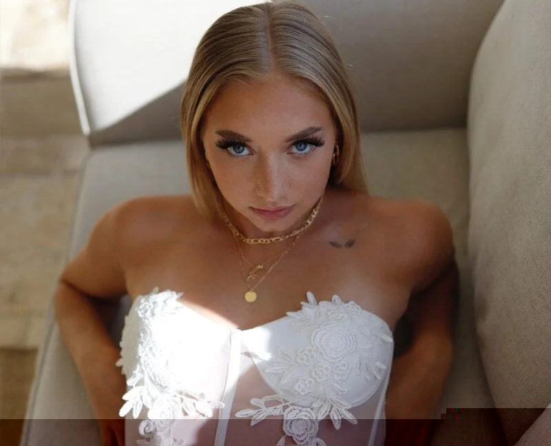 Kaitlyn Rose OnlyFans blonde girl