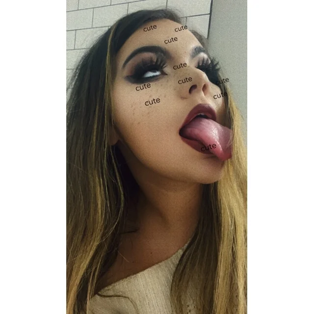 DADDYS LITTLE CUM SLUT FREE OnlyFans profile with erotic content