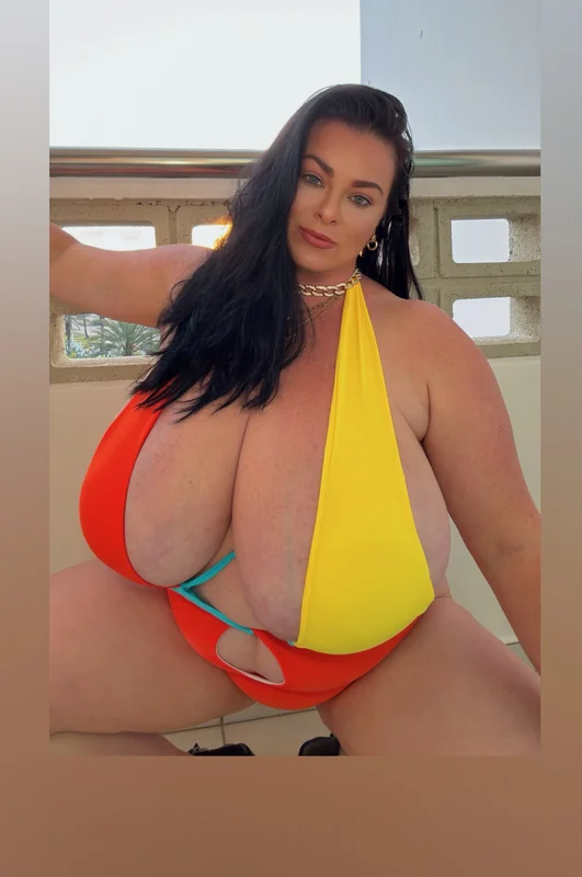 karlajames OnlyFans Glamorous Creator