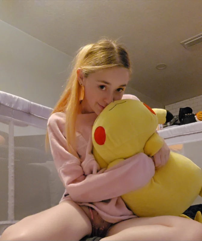 Kat Kingdom OnlyFans playful creator