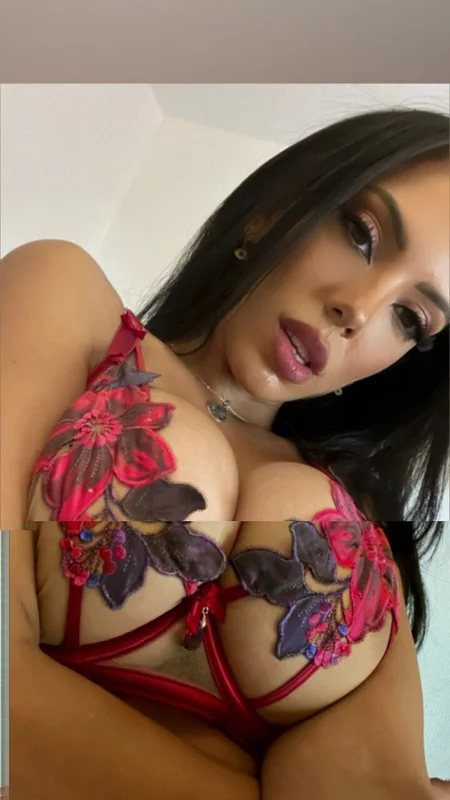 Katrina OnlyFans Creator with daily content