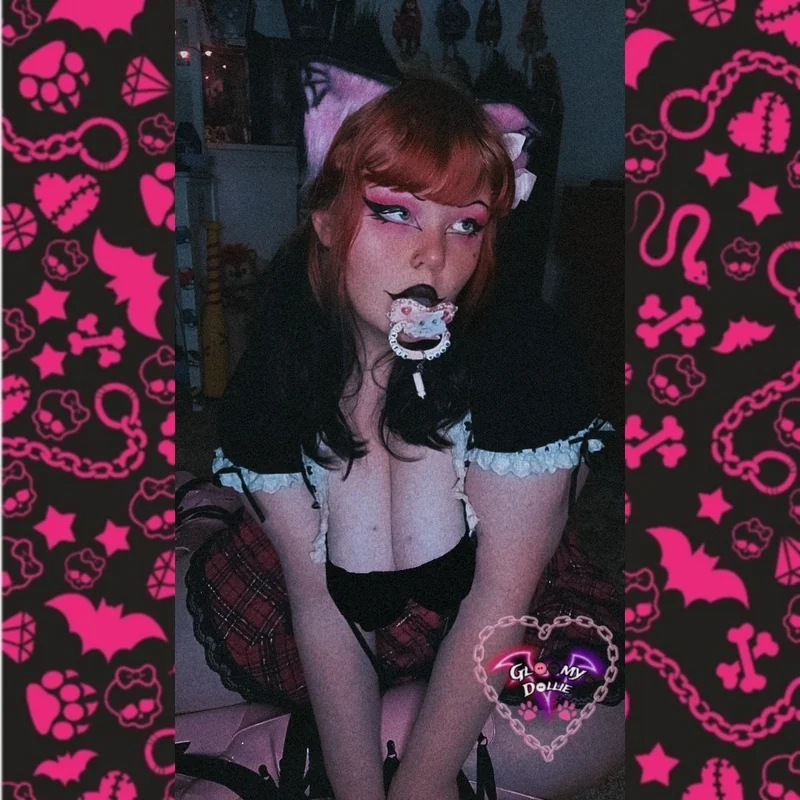 gloomy dollie OnlyFans BDSM and Goth content