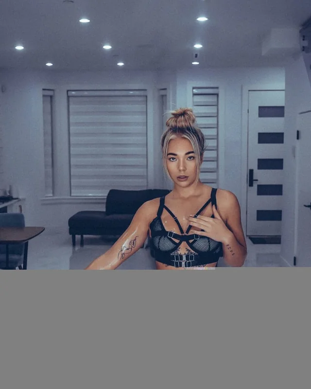 Kendolls OnlyFans fit Barbie doll