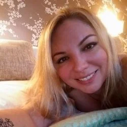 Kiki Daire OnlyFans model with exclusive content