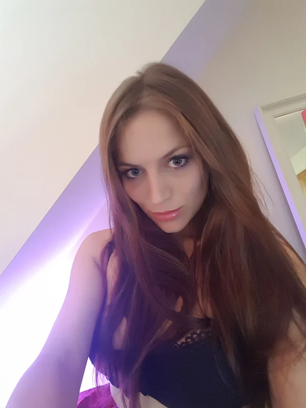Kittycuckoldress OnlyFans creator with engaging content