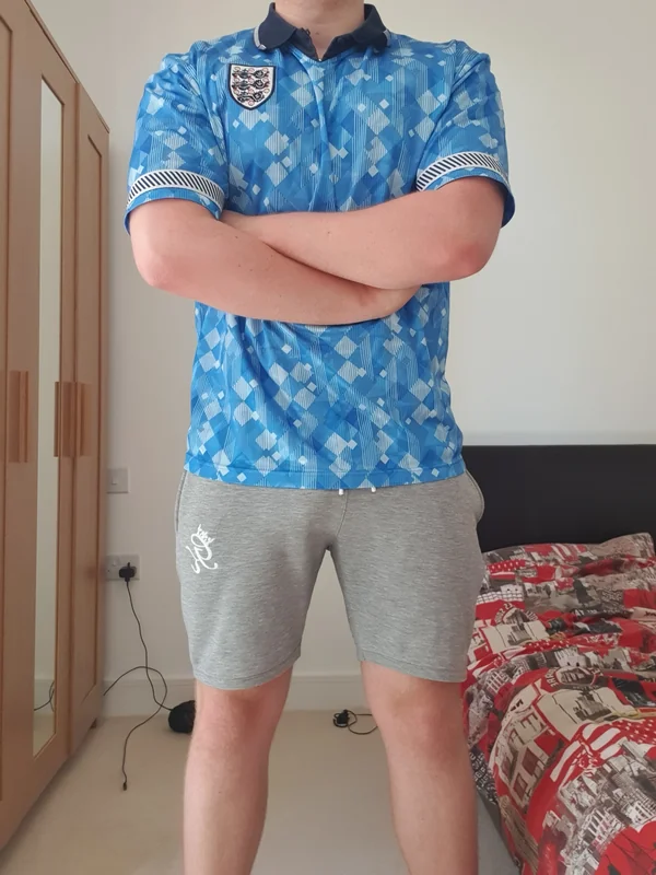 Kyle8inches OnlyFans bisexual creator