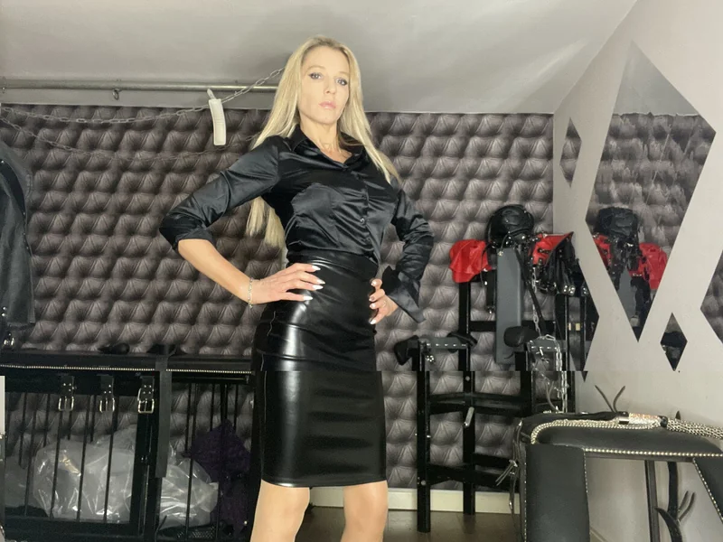 Ladydarkangel OnlyFans Dominant Creator