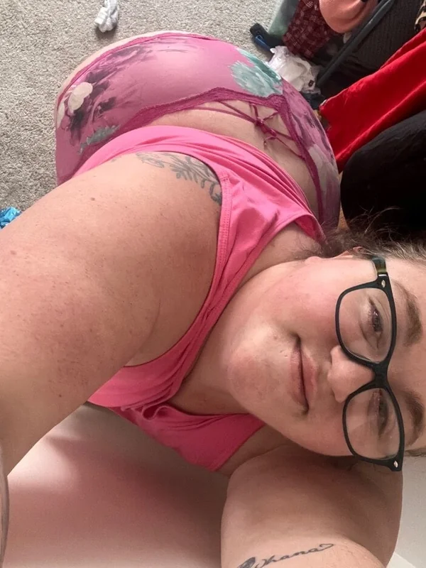 Your Fav Big Bellied Goddess OnlyFans Tattooed Curvy