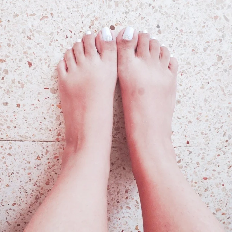 Mari OnlyFans creator with feet content