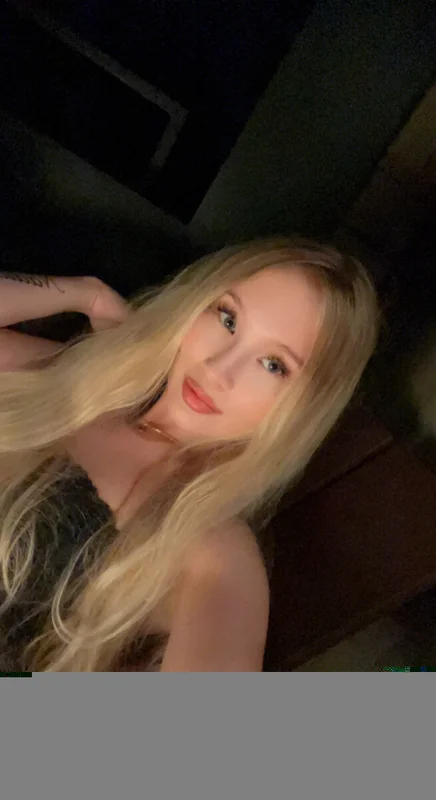 Lana sexting princess OnlyFans content creator