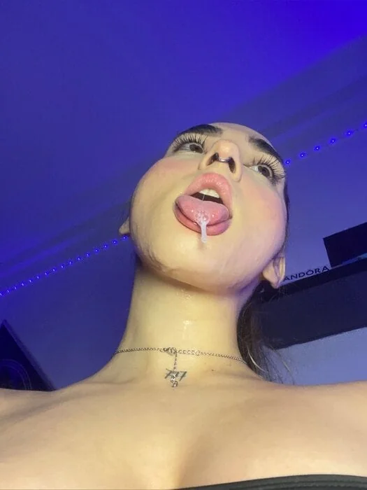 Lapitufina88 OnlyFans creator with intimate content