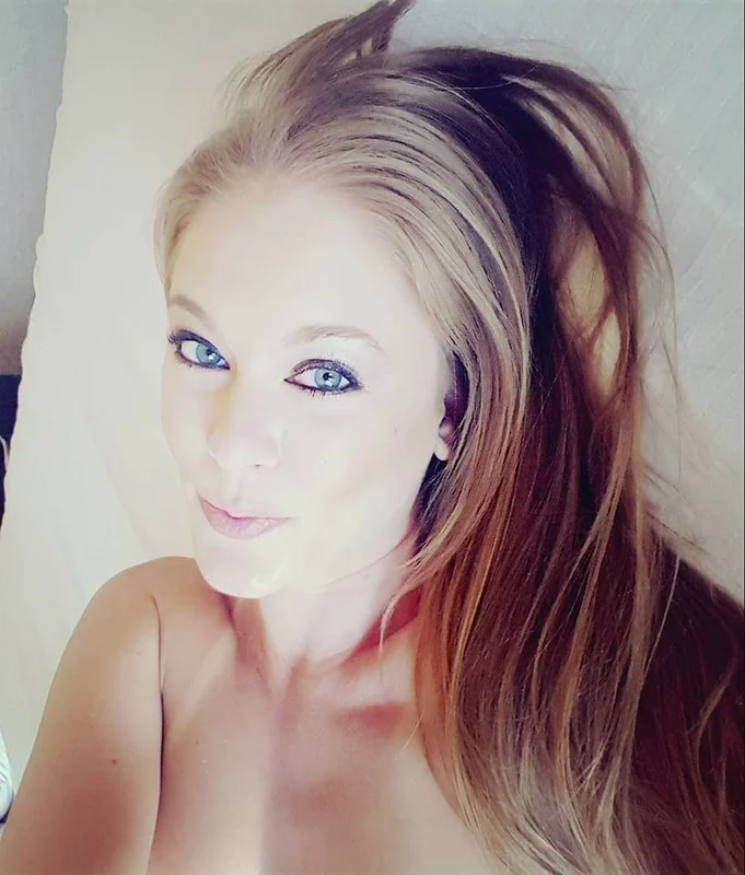 LasVegasHotwife OnlyFans creator showcasing exclusive content