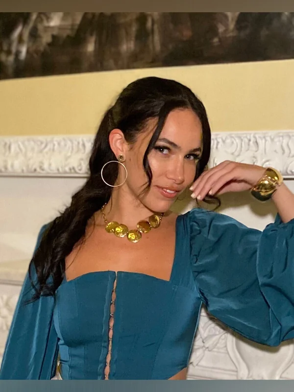 Carmen OnlyFans creator with captivating content
