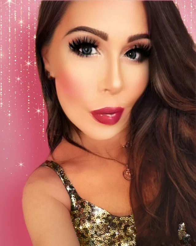 Leelaukfree OnlyFans creator with exclusive content