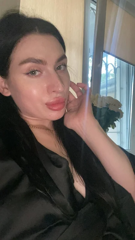 Leila OnlyFans beautiful and sexy creator