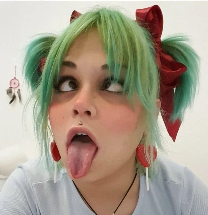 Letbatsu OnlyFans creator with unique content