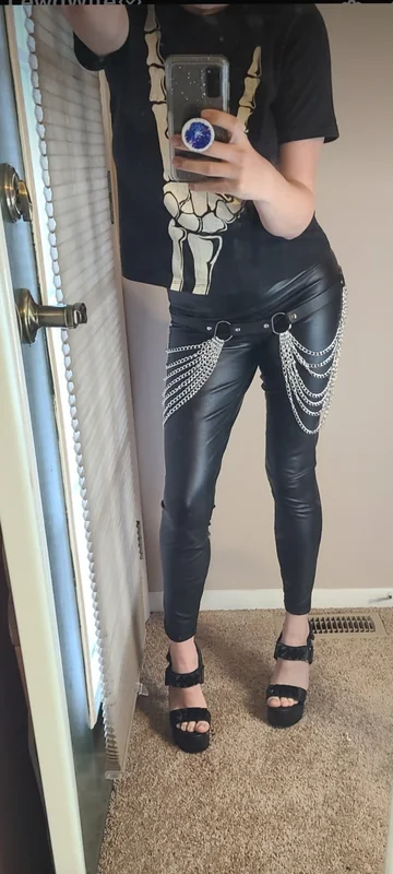 Jessica Grey OnlyFans Spooky MILF
