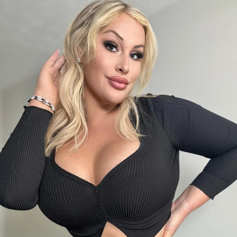Lexi OnlyFans transexual content creator