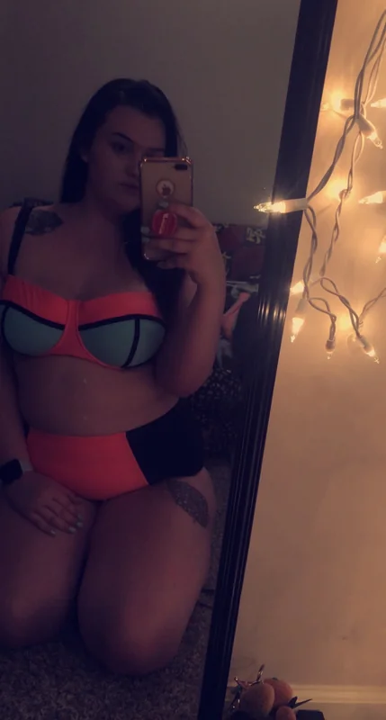 Lex OnlyFans creator with a big ass