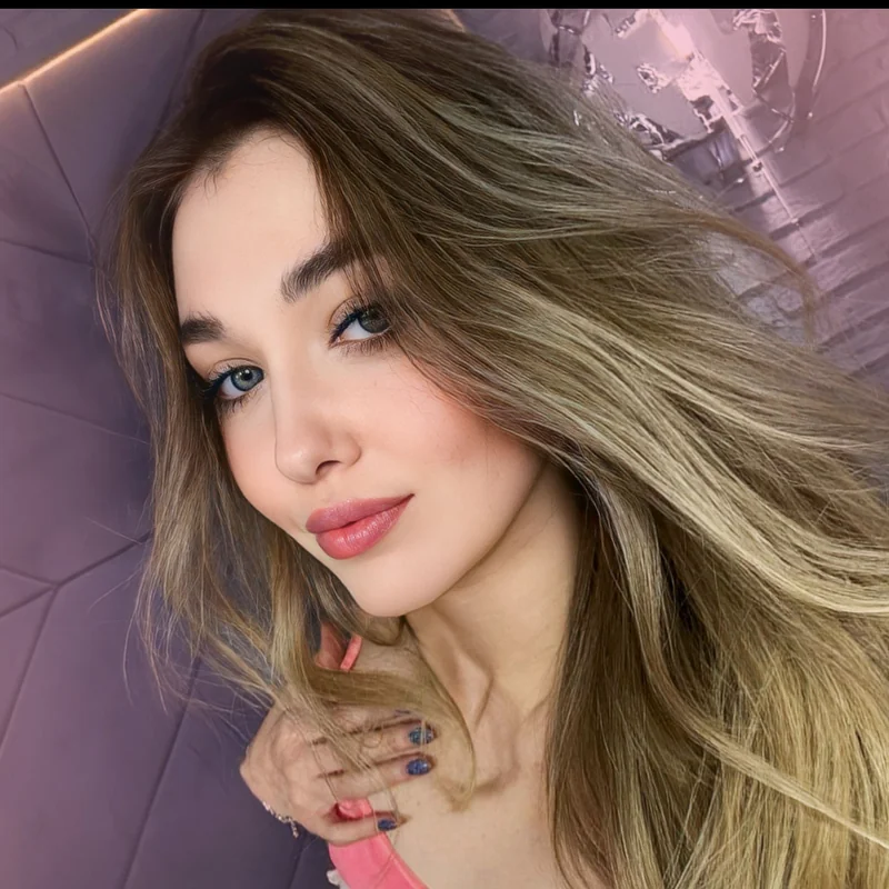 Liajufree OnlyFans creator with exclusive content