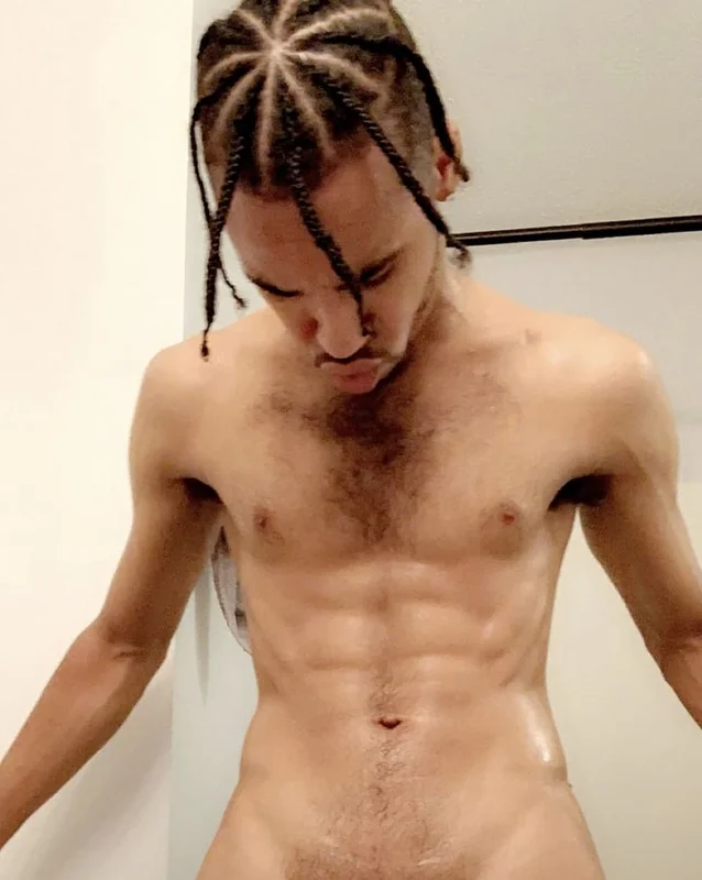 Lightskin&Toxic OnlyFans massage therapist