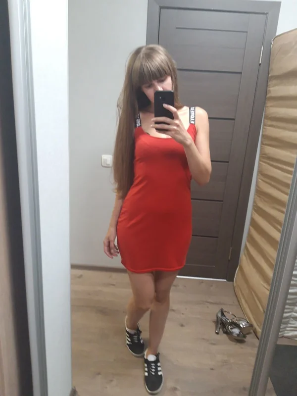 Lilyapricot OnlyFans creator with a bright personality.