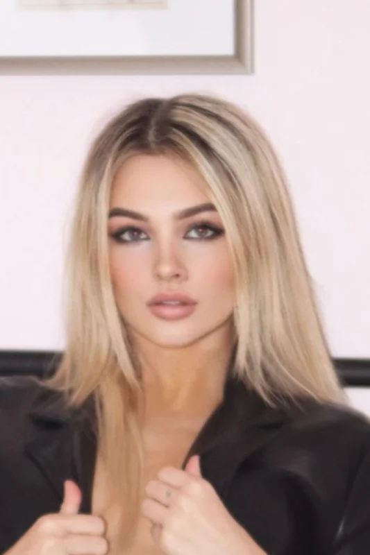 Lily OnlyFans blonde girl and daily motivation