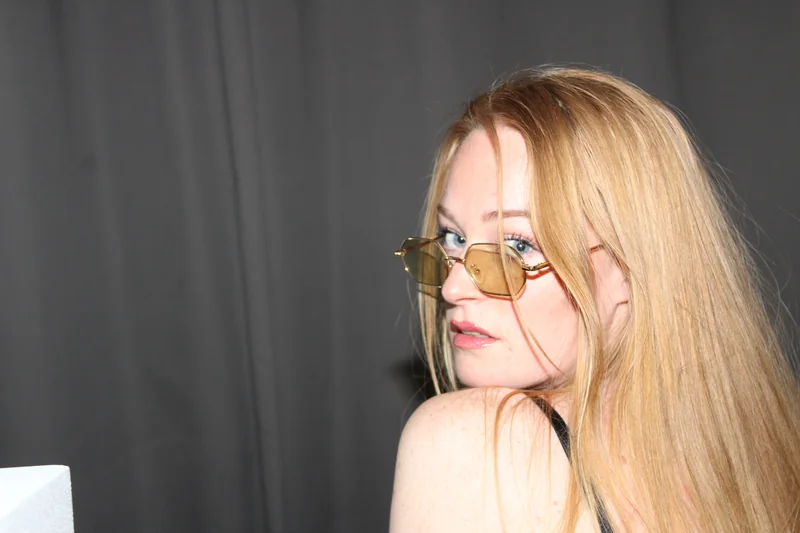 Linsie OnlyFans creator with playful content.