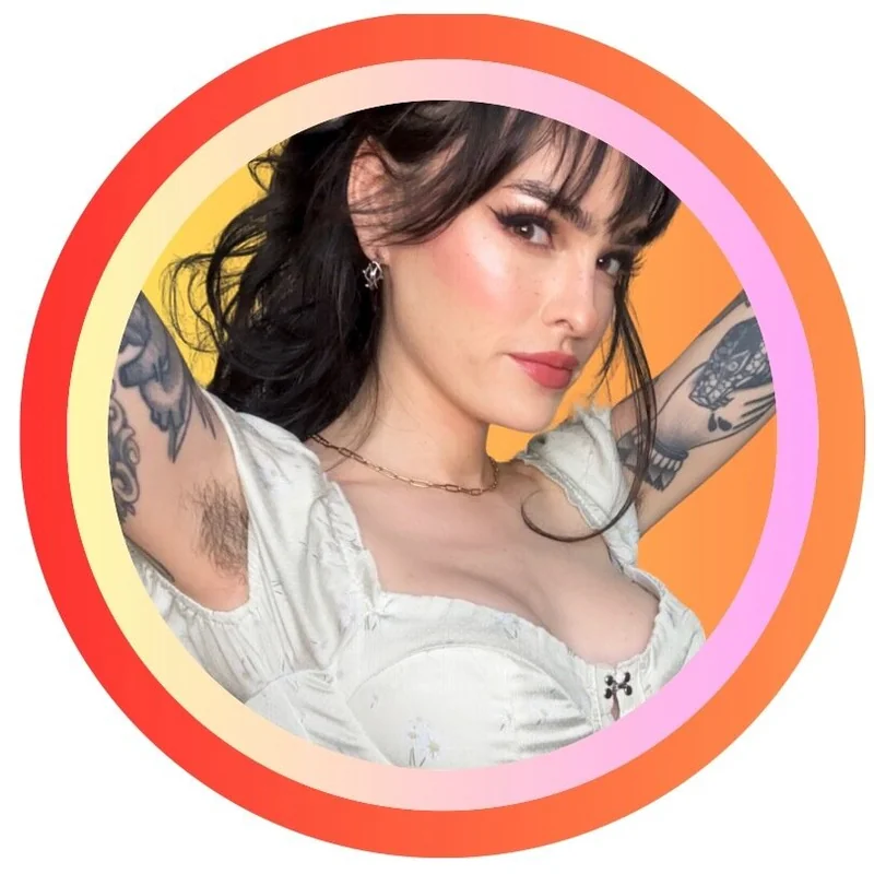 Holly OnlyFans hairy tattooed vixen