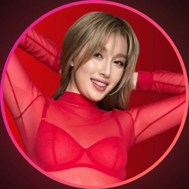 llitalola OnlyFans traveler and yoga enthusiast