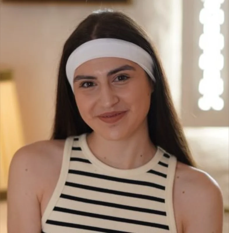 Lola_Princess OnlyFans creator with exclusive content