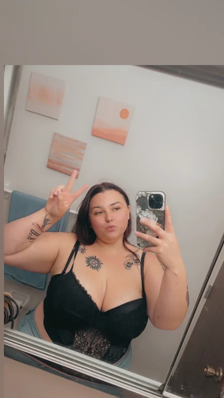 Lola Bane OnlyFans BBW and tattooed creator