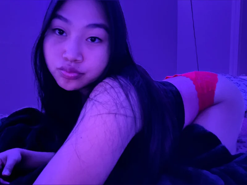 Raine OnlyFans creator with unique personality
