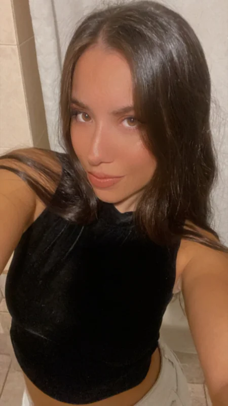 Lucie OnlyFans creator with playful personality