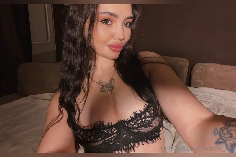 Luna OnlyFans creator with tattoos