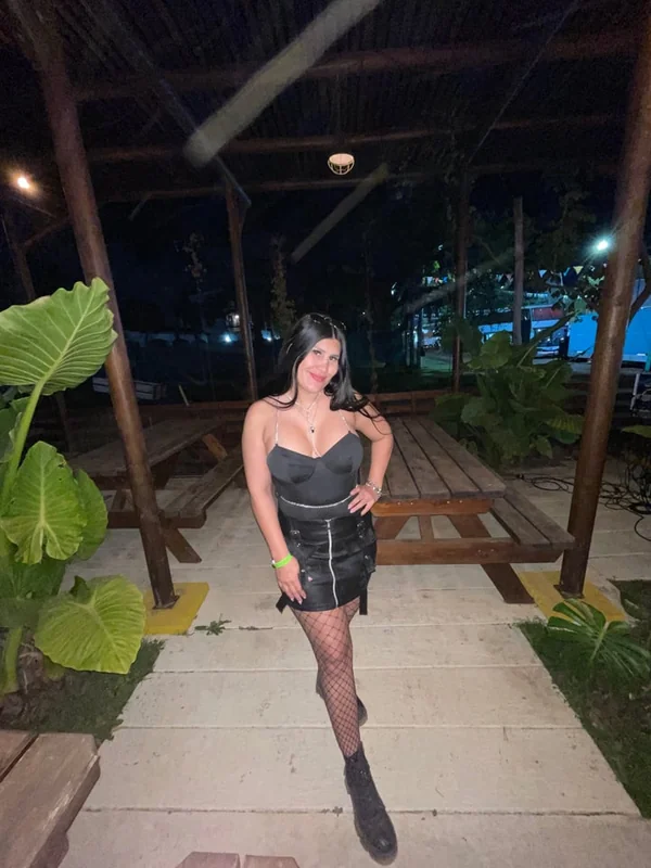 marialuzarguello OnlyFans adult content creator