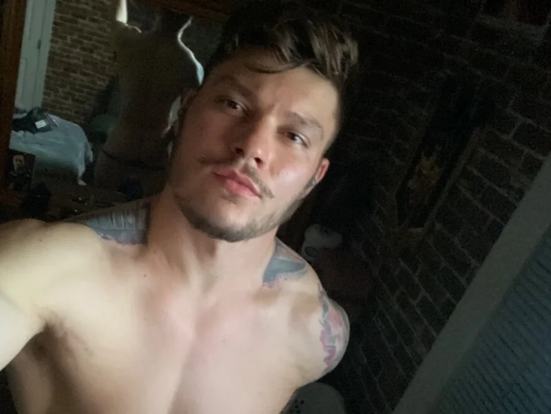 M4st3rz1ms1 OnlyFans nude art creator
