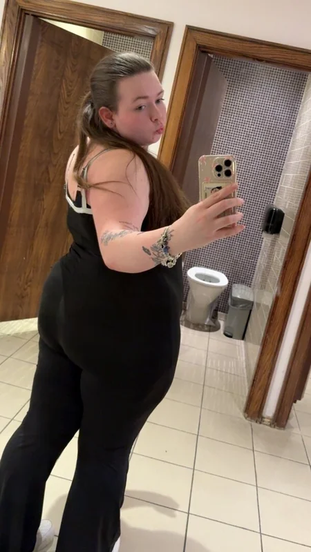 Maddiexx2004 OnlyFans exclusive content creator