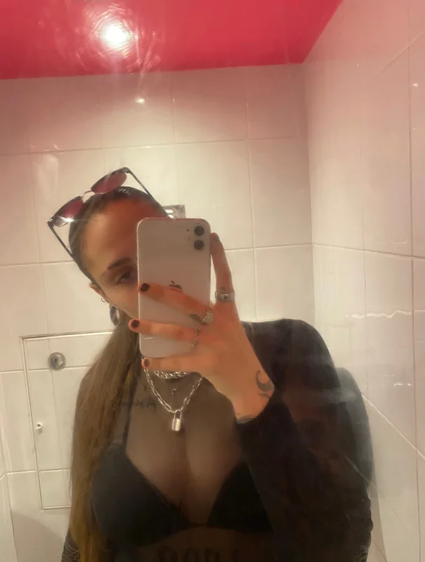 Maisie Lace OnlyFans tattooed creator