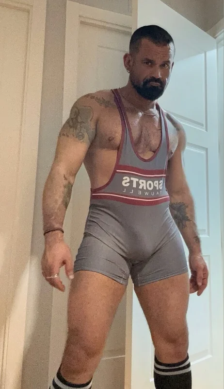 Manusteelxxx OnlyFans creator with exclusive content