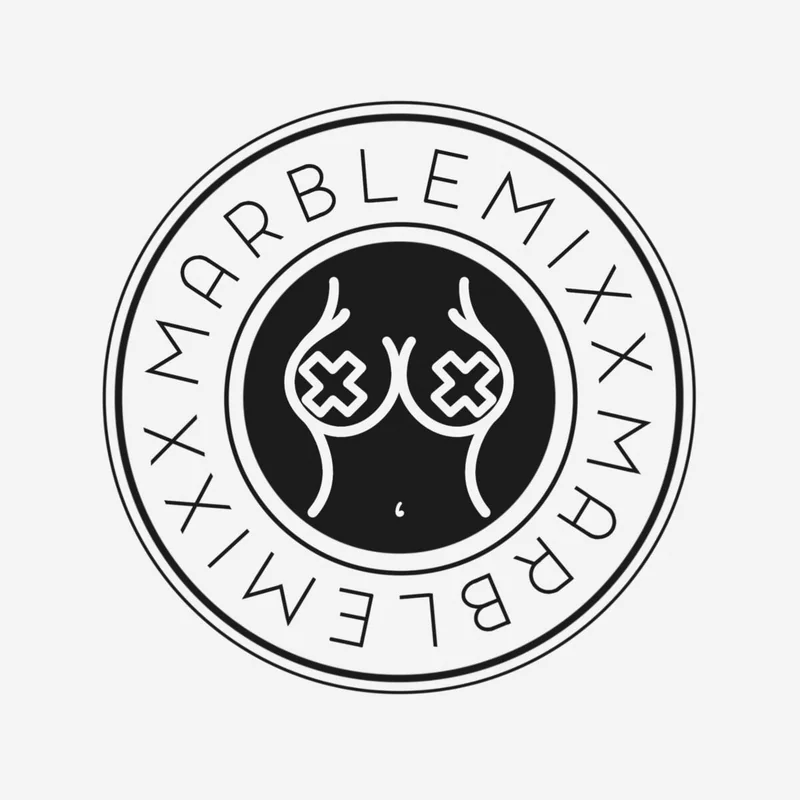 Marblemixx OnlyFans creator showcasing exclusive content