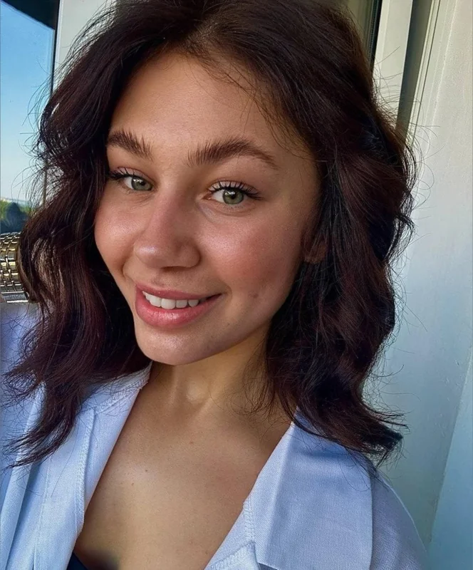 Marina OnlyFans creator with big tits