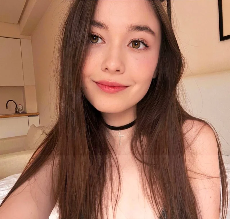 Margo Mango OnlyFans creator with exclusive content