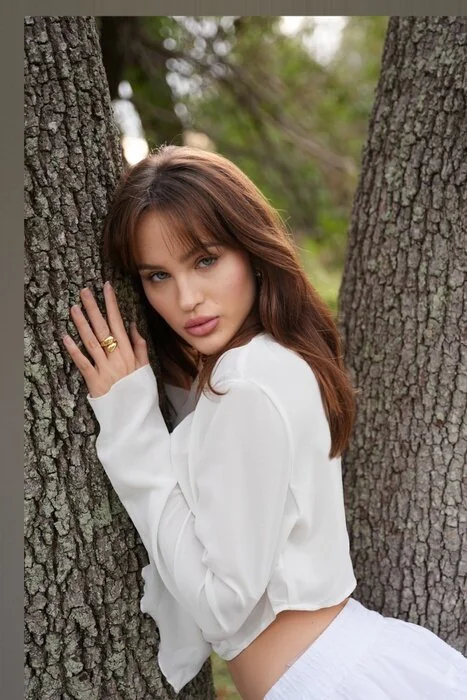 Marichka OnlyFans yoga instructor and holistic chef