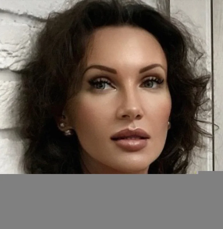 Marisobel OnlyFans creator with engaging content